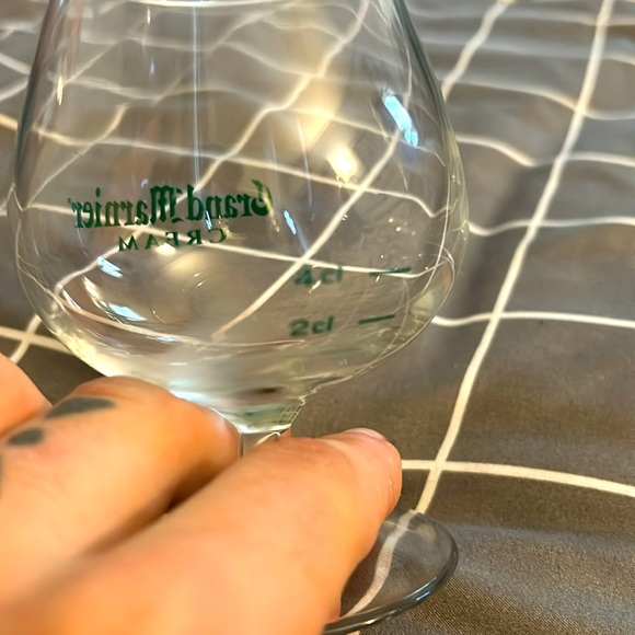 Set of two Grand Marnier CREAM Snifters - Picture 3 of 3